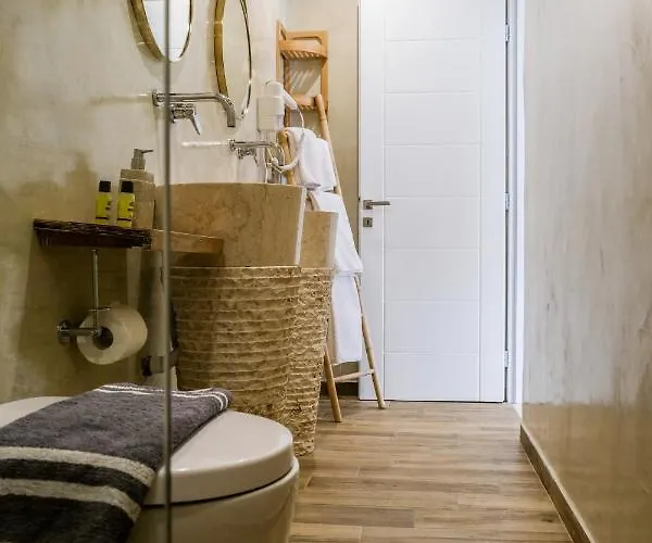 By Georgia Apartamento Fira (Santorini)