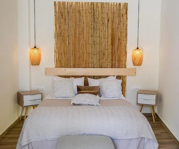 By Georgia Apartamento Fira (Santorini)