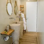 By Georgia Apartmán Fira (Santorini)