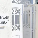 By Georgia Apartmán