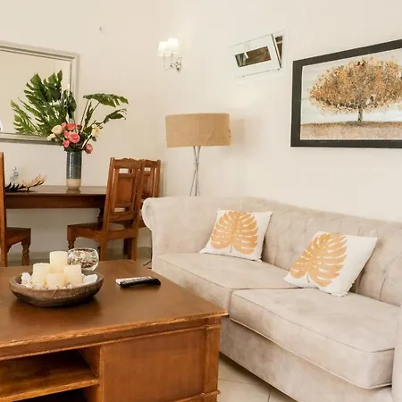 Apartment By Georgia