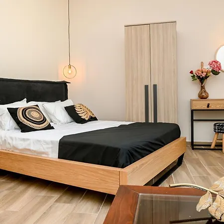 Apartman By Georgia *